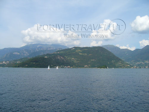 Lago di Iseo panorama